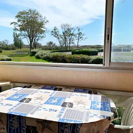 4 Pers, 1 Chambre, Loggia, Piscine + Parking A 50m De La Mer - Ref Amou07 Apartment